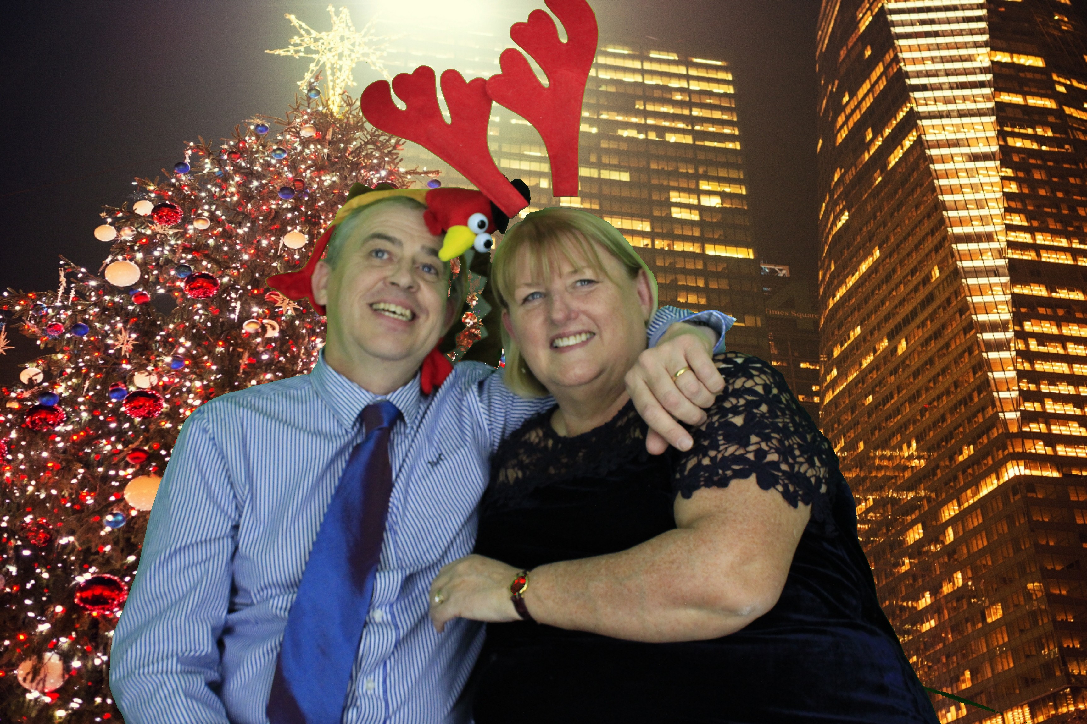 Silvermere Christmas Party  | View more photos from the event at gallery.myphotoboothexperience.co.uk/u/MyPhotoBoothExperienceLtd/Silvermere-Christmas-Party-1